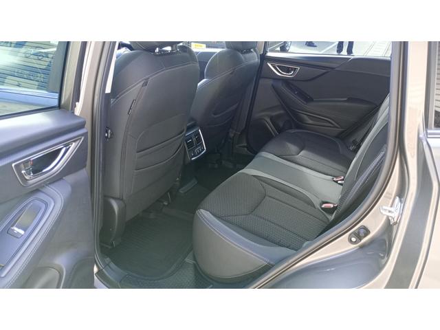 フォレスター アドバンス　４ＷＤ　ＥＴＣ　Ｂｌｕｅｔｏｏｔｈ　ワンオーナー　定期点検記録簿　純正ナビ　フルセグＴＶ　ＣＤ　ＤＶＤ　バックカメラ　ＦＭ　ＡＭ　サイドカメラ　電動シート（14枚目）