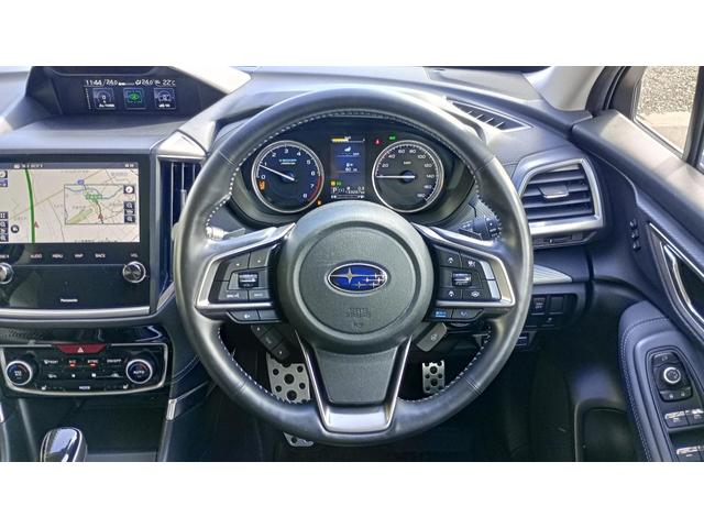 フォレスター アドバンス　４ＷＤ　ＥＴＣ　Ｂｌｕｅｔｏｏｔｈ　ワンオーナー　定期点検記録簿　純正ナビ　フルセグＴＶ　ＣＤ　ＤＶＤ　バックカメラ　ＦＭ　ＡＭ　サイドカメラ　電動シート（18枚目）