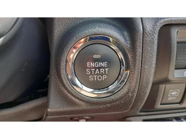 フォレスター アドバンス　４ＷＤ　ＥＴＣ　Ｂｌｕｅｔｏｏｔｈ　ワンオーナー　定期点検記録簿　純正ナビ　フルセグＴＶ　ＣＤ　ＤＶＤ　バックカメラ　ＦＭ　ＡＭ　サイドカメラ　電動シート（25枚目）