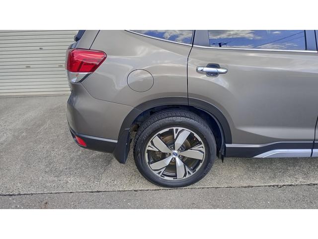 フォレスター アドバンス　４ＷＤ　ＥＴＣ　Ｂｌｕｅｔｏｏｔｈ　ワンオーナー　定期点検記録簿　純正ナビ　フルセグＴＶ　ＣＤ　ＤＶＤ　バックカメラ　ＦＭ　ＡＭ　サイドカメラ　電動シート（50枚目）