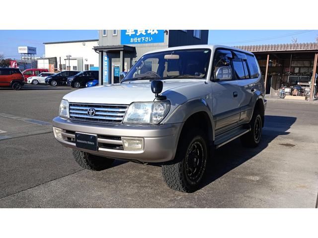 地域のお客様に支えられて３５年！こらからもお客様のアフターサービスをしっかりとさせていただきたいと思っております。　クルマ買取販売・車検・整備・板金塗装・タイヤホイール　当店にぜひお任せ下さい！