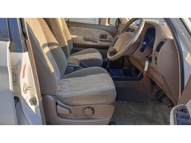 ゆったりとした快適な乗り心地のシートです！ぜひご来店いただき実際にお試し下さいませ！