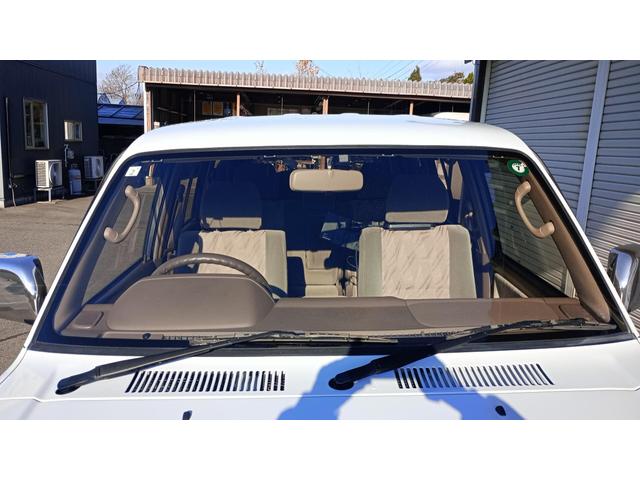 在庫確認・お問合せは、メールまたはフリーダイヤル００７８−６０４７−９１１５まで！「グーネット見た」とお伝え下さい。営業時間は　９：００〜１８：００　定休日は日曜・祝日　となっております。