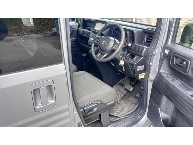 N-VAN L・ホンダセンシング 4WD ETC Bluetooth シートアレンジ豊富 社外アルミ 純正ナビ フルセグTV CD/DVD Bluetooth FM/AM(11枚目)