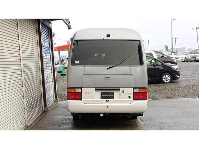 コースター LX キャンピングカー 2WD ETC 10人乗り レカロシート サブバッテリー 外部電源 冷蔵庫 シンク コンロ 電子レンジ 1HZエンジン 社外ナビ(9枚目)