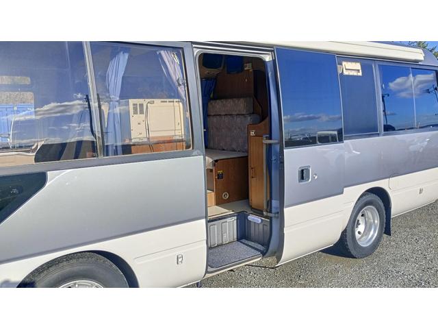 コースター LX キャンピングカー 2WD ETC 10人乗り レカロシート サブバッテリー 外部電源 冷蔵庫 シンク コンロ 電子レンジ 1HZエンジン 社外ナビ(22枚目)