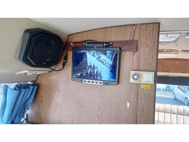 コースター LX キャンピングカー 2WD ETC 10人乗り レカロシート サブバッテリー 外部電源 冷蔵庫 シンク コンロ 電子レンジ 1HZエンジン 社外ナビ(30枚目)