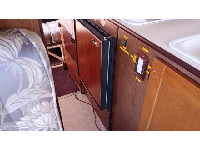 コースター LX キャンピングカー 2WD ETC 10人乗り レカロシート サブバッテリー 外部電源 冷蔵庫 シンク コンロ 電子レンジ 1HZエンジン 社外ナビ(35枚目)