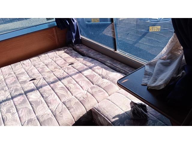 コースター LX キャンピングカー 2WD ETC 10人乗り レカロシート サブバッテリー 外部電源 冷蔵庫 シンク コンロ 電子レンジ 1HZエンジン 社外ナビ(42枚目)