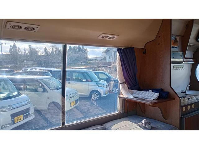 コースター LX キャンピングカー 2WD ETC 10人乗り レカロシート サブバッテリー 外部電源 冷蔵庫 シンク コンロ 電子レンジ 1HZエンジン 社外ナビ(44枚目)