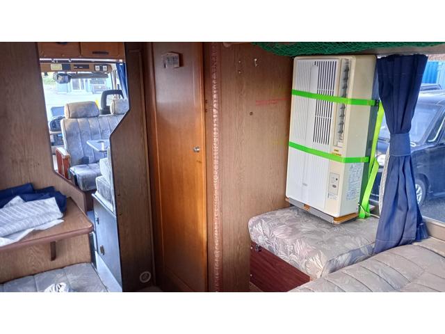 コースター LX キャンピングカー 2WD ETC 10人乗り レカロシート サブバッテリー 外部電源 冷蔵庫 シンク コンロ 電子レンジ 1HZエンジン 社外ナビ(49枚目)