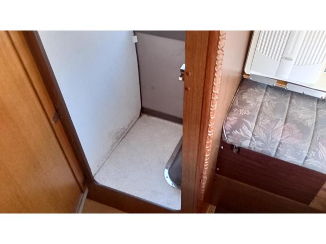 コースター LX キャンピングカー 2WD ETC 10人乗り レカロシート サブバッテリー 外部電源 冷蔵庫 シンク コンロ 電子レンジ 1HZエンジン 社外ナビ(52枚目)