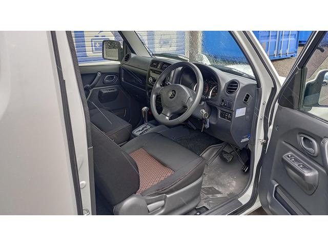 ジムニー ワイルドウインド 4WD ETC 冬タイヤ タイミングチェーン エンジンスターター キングピンベアリング左右交換済 社外オーディオ CD/MD AM/FM(11枚目)