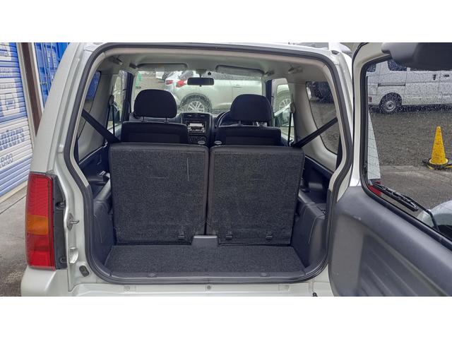 ジムニー ワイルドウインド 4WD ETC 冬タイヤ タイミングチェーン エンジンスターター キングピンベアリング左右交換済 社外オーディオ CD/MD AM/FM(15枚目)