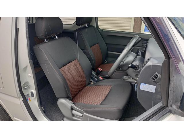 ジムニー ワイルドウインド 4WD ETC 冬タイヤ タイミングチェーン エンジンスターター キングピンベアリング左右交換済 社外オーディオ CD/MD AM/FM(28枚目)