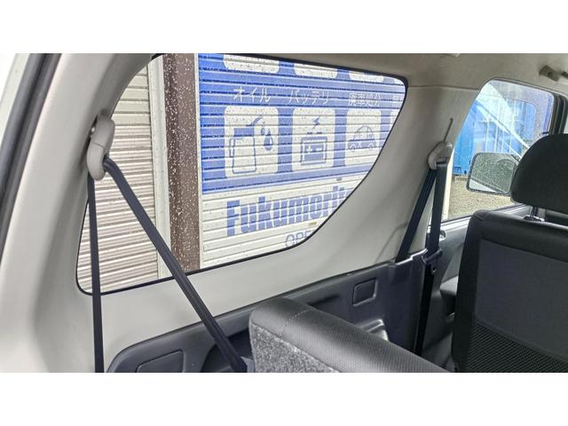 ジムニー ワイルドウインド 4WD ETC 冬タイヤ タイミングチェーン エンジンスターター キングピンベアリング左右交換済 社外オーディオ CD/MD AM/FM(31枚目)