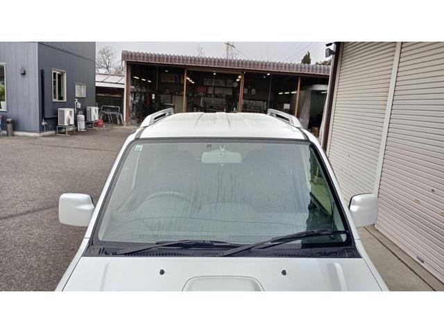 ジムニー ワイルドウインド 4WD ETC 冬タイヤ タイミングチェーン エンジンスターター キングピンベアリング左右交換済 社外オーディオ CD/MD AM/FM(37枚目)