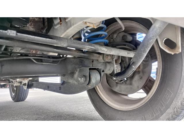 ジムニー ワイルドウインド 4WD ETC 冬タイヤ タイミングチェーン エンジンスターター キングピンベアリング左右交換済 社外オーディオ CD/MD AM/FM(54枚目)