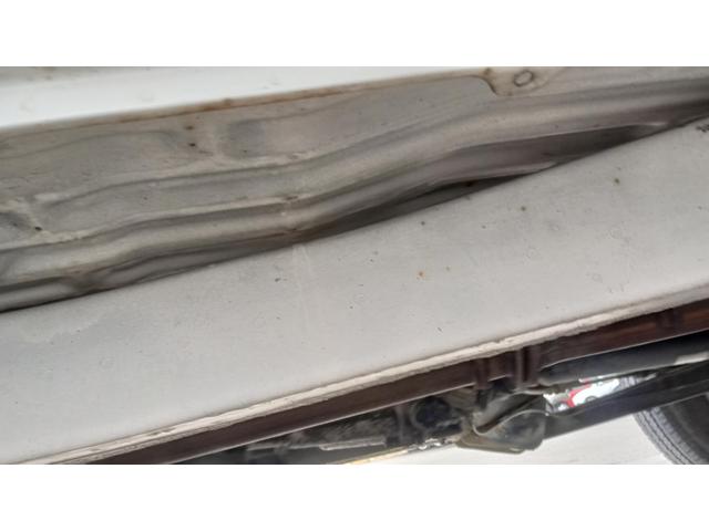 ジムニー ワイルドウインド 4WD ETC 冬タイヤ タイミングチェーン エンジンスターター キングピンベアリング左右交換済 社外オーディオ CD/MD AM/FM(62枚目)