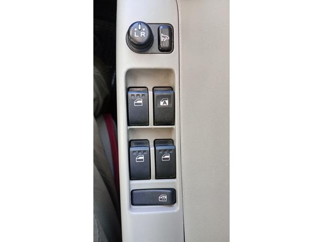 ムーヴコンテ Ｘスペシャル　４ＷＤ　キーレス　エンジンスターター　冬タイヤ装着　社外ナビ　フルセグＴＶ　ＣＤ　ＤＶＤ　ミュージックサーバー　ＦＭ　ＡＭ（44枚目）