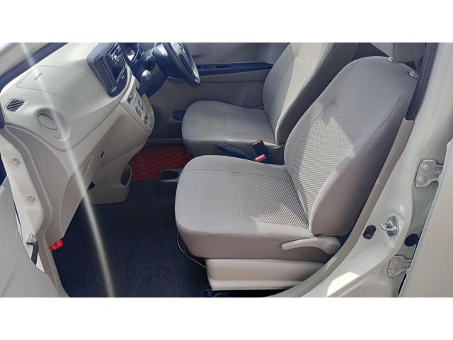 ミライース Ｄ　Ｄグレード　冬タイヤ装着車　定期点検記録簿　夏用アルミタイヤ付　社外オーディオ　ＣＤ　ＡＭ　ＦＭ　ＵＳＢ　ＡＵＸ（15枚目）