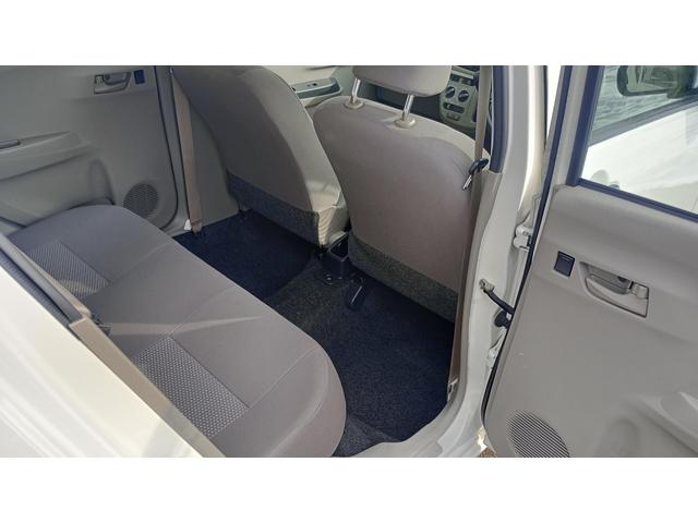 ミライース Ｄ　Ｄグレード　冬タイヤ装着車　定期点検記録簿　夏用アルミタイヤ付　社外オーディオ　ＣＤ　ＡＭ　ＦＭ　ＵＳＢ　ＡＵＸ（17枚目）