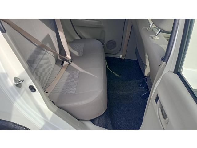 ミライース Ｄ　Ｄグレード　冬タイヤ装着車　定期点検記録簿　夏用アルミタイヤ付　社外オーディオ　ＣＤ　ＡＭ　ＦＭ　ＵＳＢ　ＡＵＸ（18枚目）