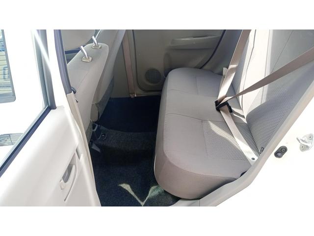 ミライース Ｄ　Ｄグレード　冬タイヤ装着車　定期点検記録簿　夏用アルミタイヤ付　社外オーディオ　ＣＤ　ＡＭ　ＦＭ　ＵＳＢ　ＡＵＸ（21枚目）