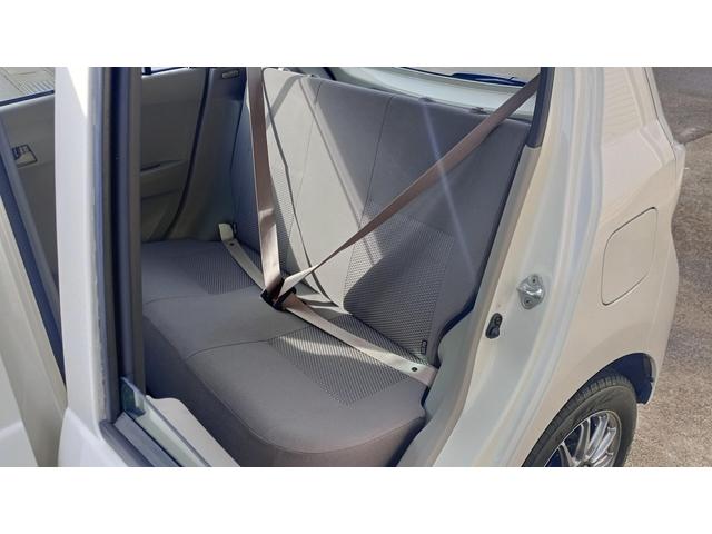 ミライース Ｄ　Ｄグレード　冬タイヤ装着車　定期点検記録簿　夏用アルミタイヤ付　社外オーディオ　ＣＤ　ＡＭ　ＦＭ　ＵＳＢ　ＡＵＸ（22枚目）