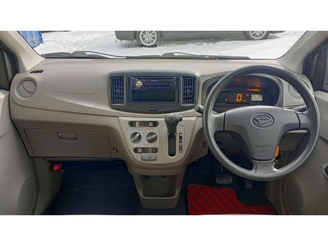 ミライース Ｄ　Ｄグレード　冬タイヤ装着車　定期点検記録簿　夏用アルミタイヤ付　社外オーディオ　ＣＤ　ＡＭ　ＦＭ　ＵＳＢ　ＡＵＸ（42枚目）