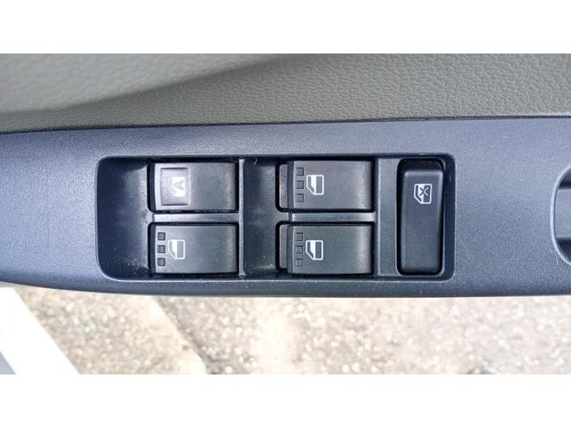 ミライース Ｄ　Ｄグレード　冬タイヤ装着車　定期点検記録簿　夏用アルミタイヤ付　社外オーディオ　ＣＤ　ＡＭ　ＦＭ　ＵＳＢ　ＡＵＸ（46枚目）