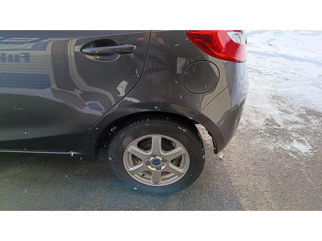 ����ȑ��̃t�F���_�[���̓T�r���Ȃ��Y��ȏ�Ԃł��B