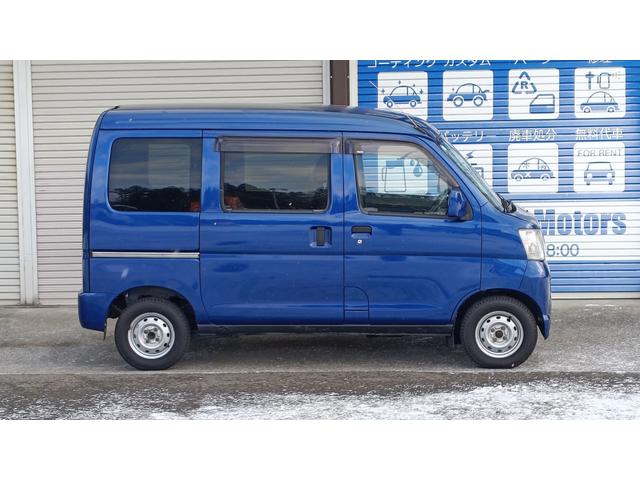 ハイゼットカーゴ ＤＸ　４ＷＤ　ＥＴＣ　キーレス　タイベル交換済み　エンジンスターター　デラックスグレード　社外ナビ　フルセグＴＶ　ＣＤ／ＤＶＤ　ＦＭ／ＡＭ　ミュージックサーバー（8枚目）