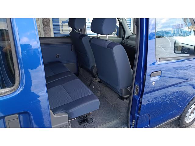 ハイゼットカーゴ ＤＸ　４ＷＤ　ＥＴＣ　キーレス　タイベル交換済み　エンジンスターター　デラックスグレード　社外ナビ　フルセグＴＶ　ＣＤ／ＤＶＤ　ＦＭ／ＡＭ　ミュージックサーバー（33枚目）