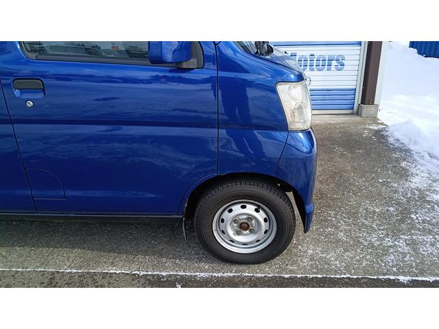 ハイゼットカーゴ ＤＸ　４ＷＤ　ＥＴＣ　キーレス　タイベル交換済み　エンジンスターター　デラックスグレード　社外ナビ　フルセグＴＶ　ＣＤ／ＤＶＤ　ＦＭ／ＡＭ　ミュージックサーバー（41枚目）