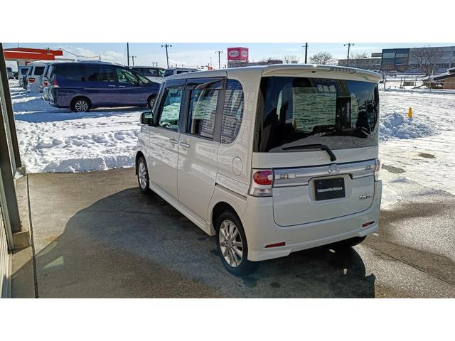 タント カスタムVセレクションターボ 4WD ETC Bluetooth スマートキー 片側電動スライドドア ピラーレス ターボ 純正ナビ フルセグTV CD DVD FM AM(12枚目)