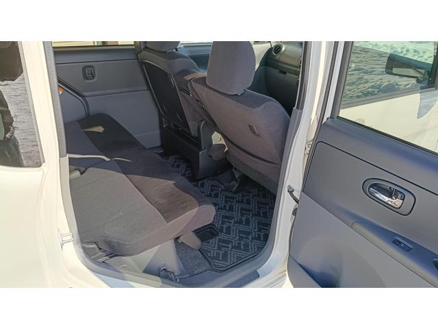 タント カスタムVセレクションターボ 4WD ETC Bluetooth スマートキー 片側電動スライドドア ピラーレス ターボ 純正ナビ フルセグTV CD DVD FM AM(20枚目)