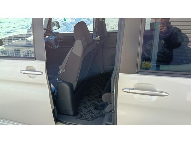 タント カスタムVセレクションターボ 4WD ETC Bluetooth スマートキー 片側電動スライドドア ピラーレス ターボ 純正ナビ フルセグTV CD DVD FM AM(23枚目)