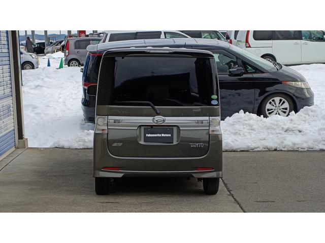 タント カスタムＲＳ　４ＷＤ　ＥＴＣ　スマートキー　ターボ　定期点検記録簿　片側電動スライドドア　ベンチシート　冬タイヤ装着車　夏タイヤ付き　寒冷地仕様　オーディオレス（9枚目）