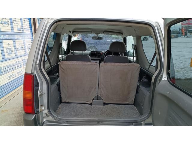 ���i�̂���������ʋ΁A���}���ɏ\���ȉ׎��X�y�[�X���m�ۂ��Ă���܂��I