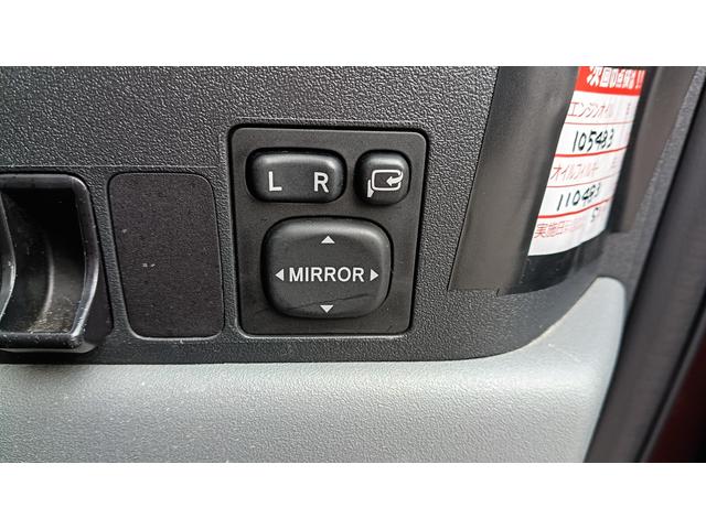 パッソ Ｘ　イロドリ　キーレス　定期点検記録簿　ベンチシート　純正オーディオ　ＣＤ　ＡＭ　ＦＭ（30枚目）