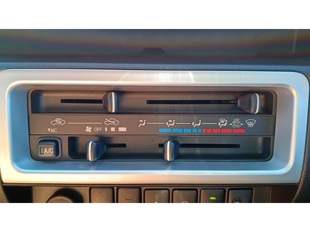 ハイゼットトラック ジャンボSAIIIt 4WD Bluetooth エアコン パワステ 荷台ラプターライナー塗装 フロントダークメッキセット マッドガード USBチャージャー(21枚目)