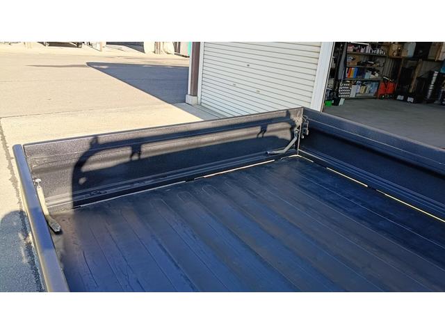 ハイゼットトラック ジャンボSAIIIt 4WD Bluetooth エアコン パワステ 荷台ラプターライナー塗装 フロントダークメッキセット マッドガード USBチャージャー(42枚目)