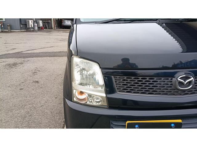 �w�b�h���C�g�̓N���[�j���O�ς݂��Y��ȏ�Ԃł��B