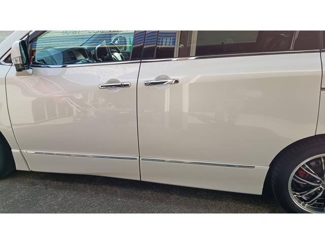 �h�A����̊O�����Y��ȏ�Ԃł��B