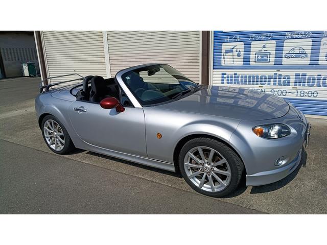 電動ハードトップ開閉も楽々です。