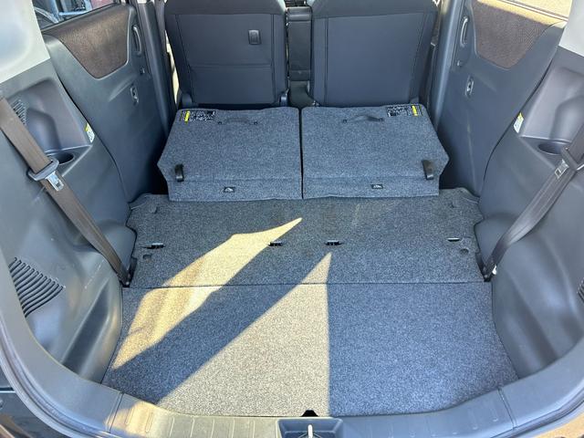 ハイウェイスター アイドリングストップ 車検整備付き 電動スライドドア プッシュスタート・スマートキー HIDオートライト・フォグランプ オートエアコン ETC アイドリングストップ フルフラットシート CDオーディオ 盗難防止装置(14枚目)