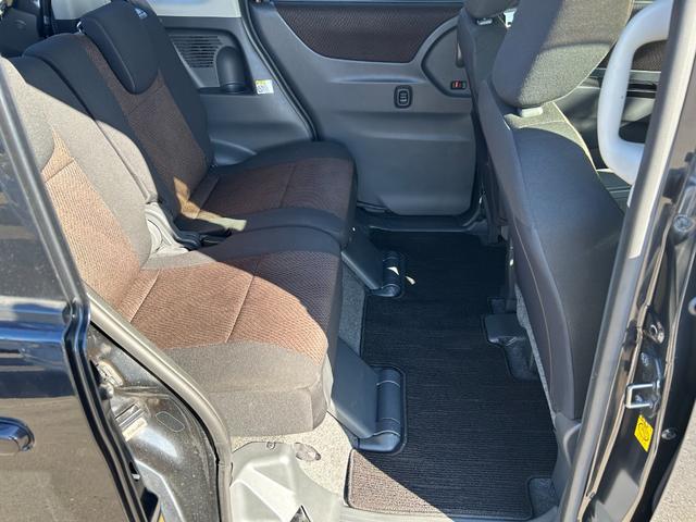 ハイウェイスター アイドリングストップ 車検整備付き 電動スライドドア プッシュスタート・スマートキー HIDオートライト・フォグランプ オートエアコン ETC アイドリングストップ フルフラットシート CDオーディオ 盗難防止装置(17枚目)