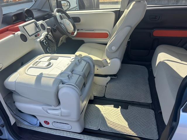 ポルテ Ｆ　車検整備付き　純正ナビ・フルセグＴＶ・Ｂｌｕｅｔｏｏｔｈ対応・Ｂモニター　電動スライドドア　プッシュスタート＆スマートキー　ウォークスルー・セパレートシート　横滑り防止機能　ＥＴＣ　販売店保証（18枚目）