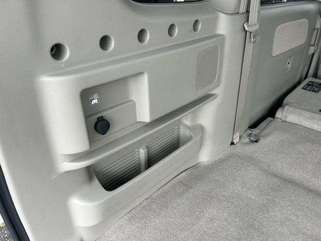 エブリイワゴン ＰＺターボ　４ＷＤ　車検令和８年５月まで　電動スライドドア　ＳＤナビＴＶ・Ｂカメラ・ＵＳＢ接続　衝突被害軽減　シートヒーター＆リアヒーター　Ｐスタート＆スマートキー　ＨＩＤライト＆フォグ　社外１５インチＡＷ（15枚目）